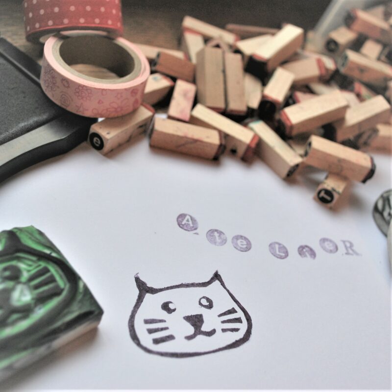 Lire la suite à propos de l’article Atelier Petit Livre & Cachet Gomme